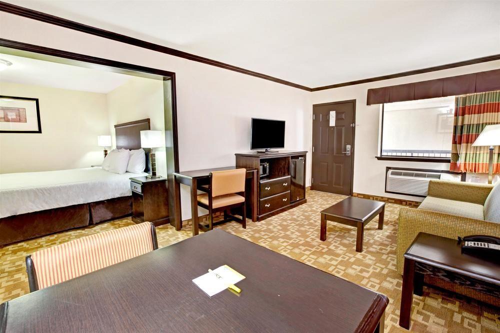 Days Inn By Wyndham Oklahoma City/Moore Dış mekan fotoğraf