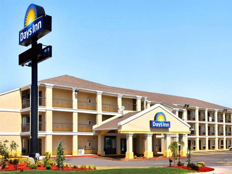 Days Inn By Wyndham Oklahoma City/Moore Dış mekan fotoğraf