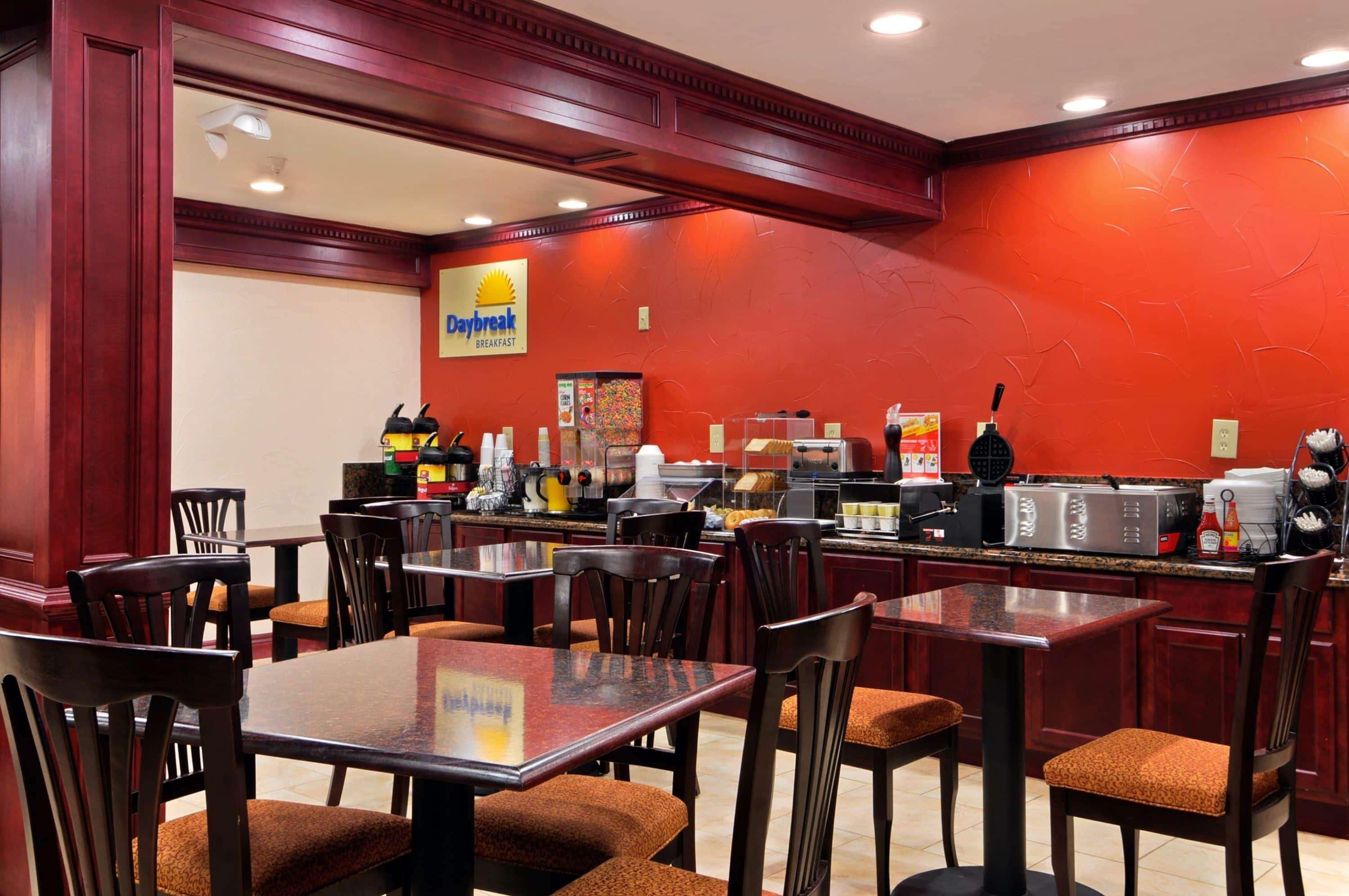 Days Inn By Wyndham Oklahoma City/Moore Dış mekan fotoğraf