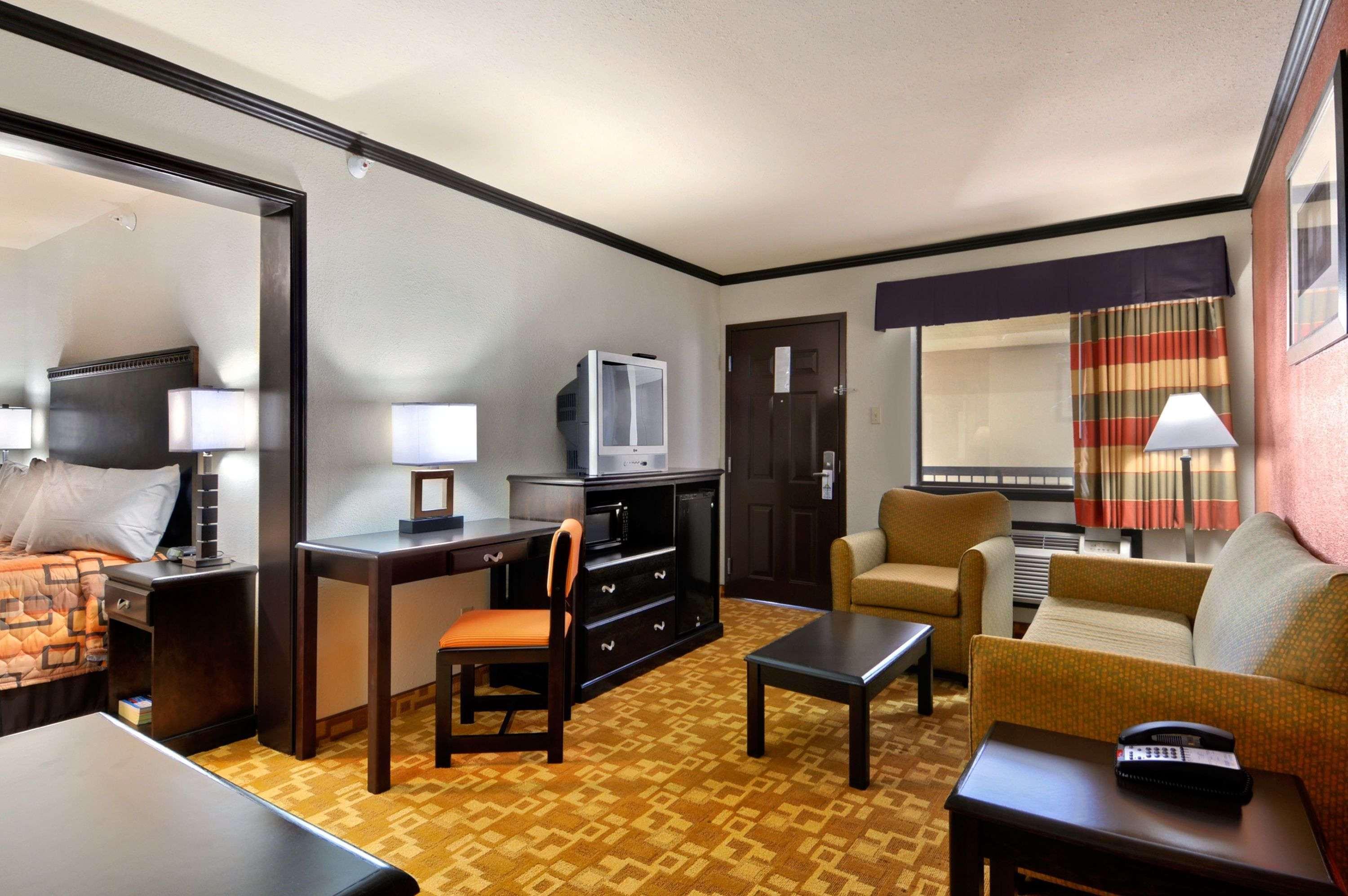 Days Inn By Wyndham Oklahoma City/Moore Dış mekan fotoğraf