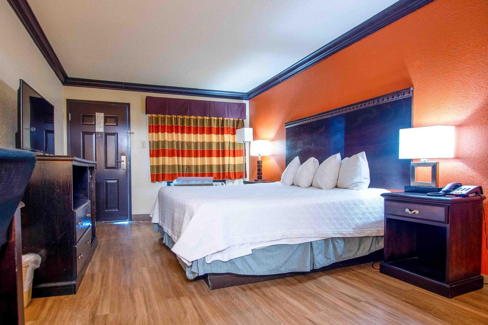 Days Inn By Wyndham Oklahoma City/Moore Dış mekan fotoğraf