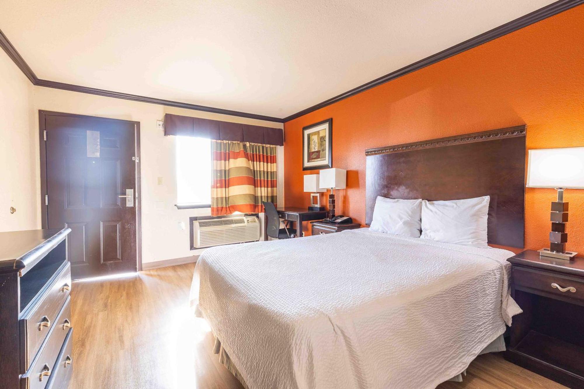 Days Inn By Wyndham Oklahoma City/Moore Dış mekan fotoğraf
